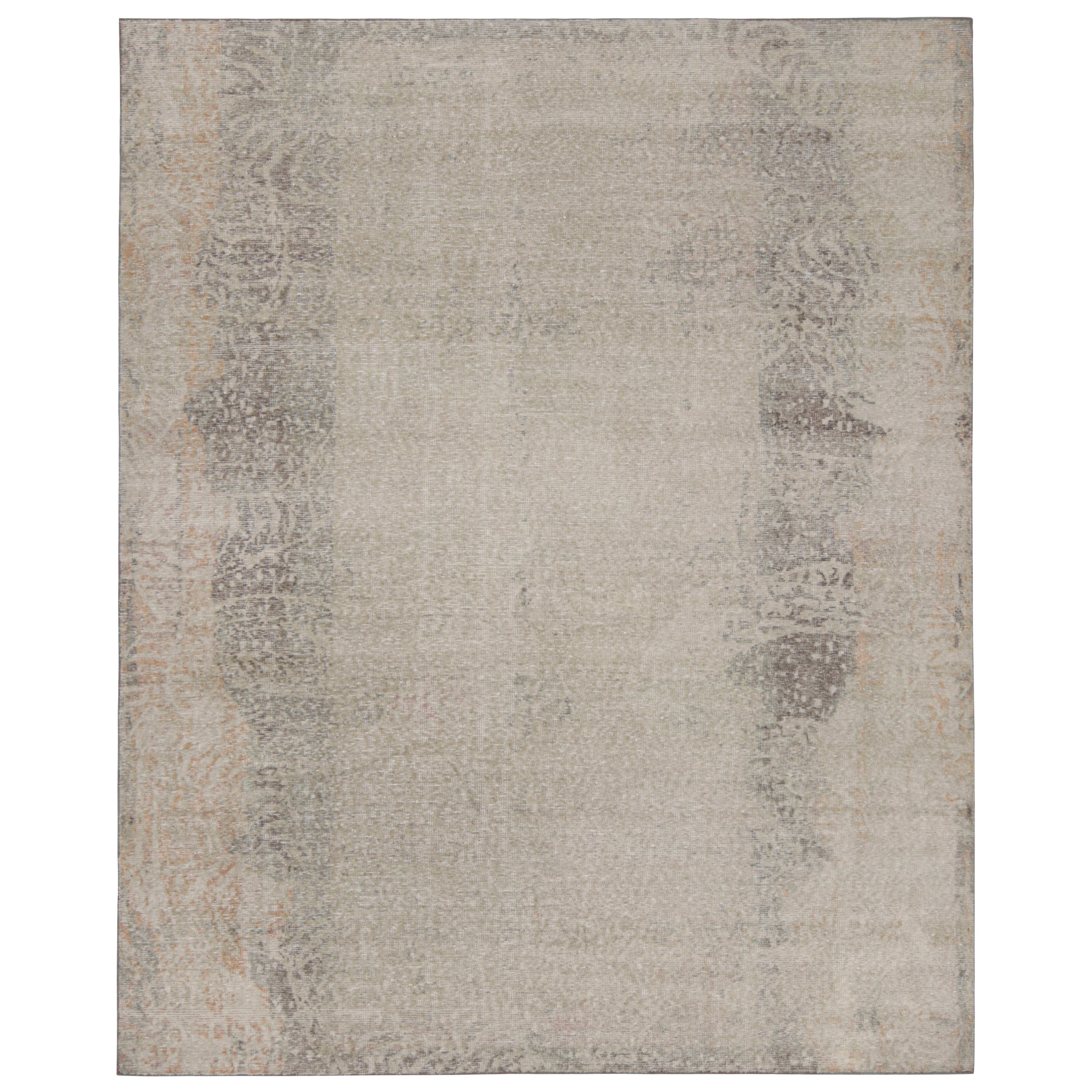 Rug & Kilim’s Contemporary Abstract Rug in Taupe and Rust For Sale