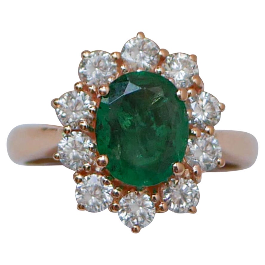 Emerald, Diamonds, 18 Karat Rose Gold Ring. For Sale