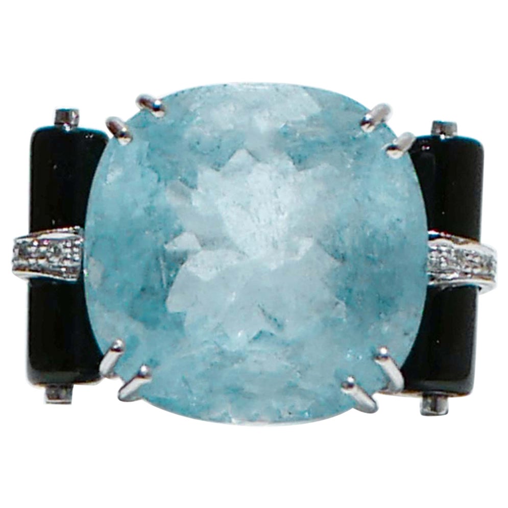 Aquamarine, Diamonds, Onyx, Platinum Ring. For Sale
