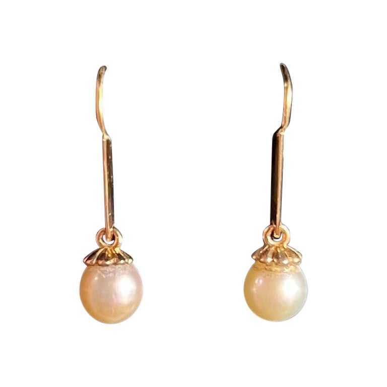 Vintage 18ct Gold 1940s Pearl Drop Earrings For Sale