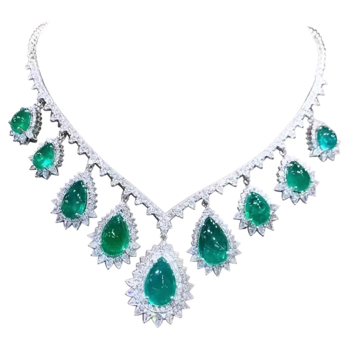 AIG Certified 59.00 Carats Zambian Emeralds  14.00 Ct Diamonds 18K Gold Necklace For Sale