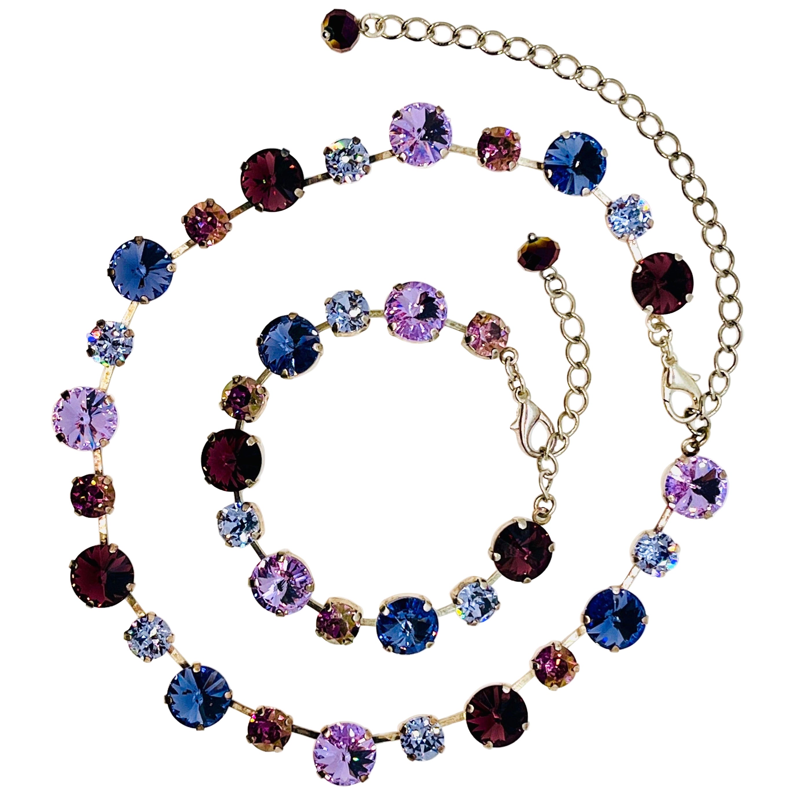 Rivoli Crystal Rhinestone Necklace/ Bracelet Set; Purple, Lavender, Periwinkle For Sale