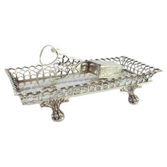 Silver morrões tray 
scissors w/ rack 
cut-out/relief scissors