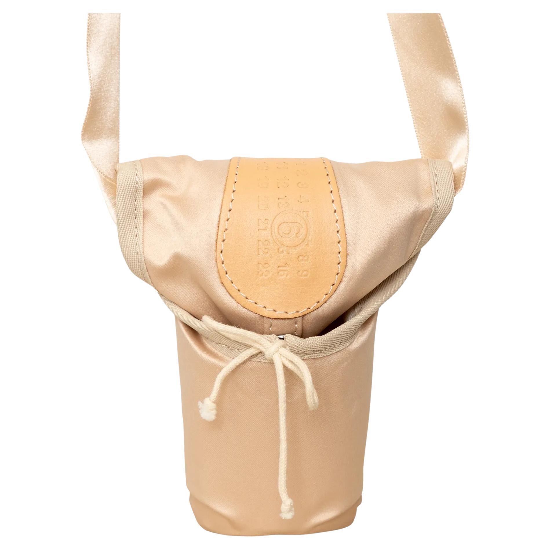 MM6 Maison Margiela Mini sac à main avec chaussure de ballet - années 20 en vente