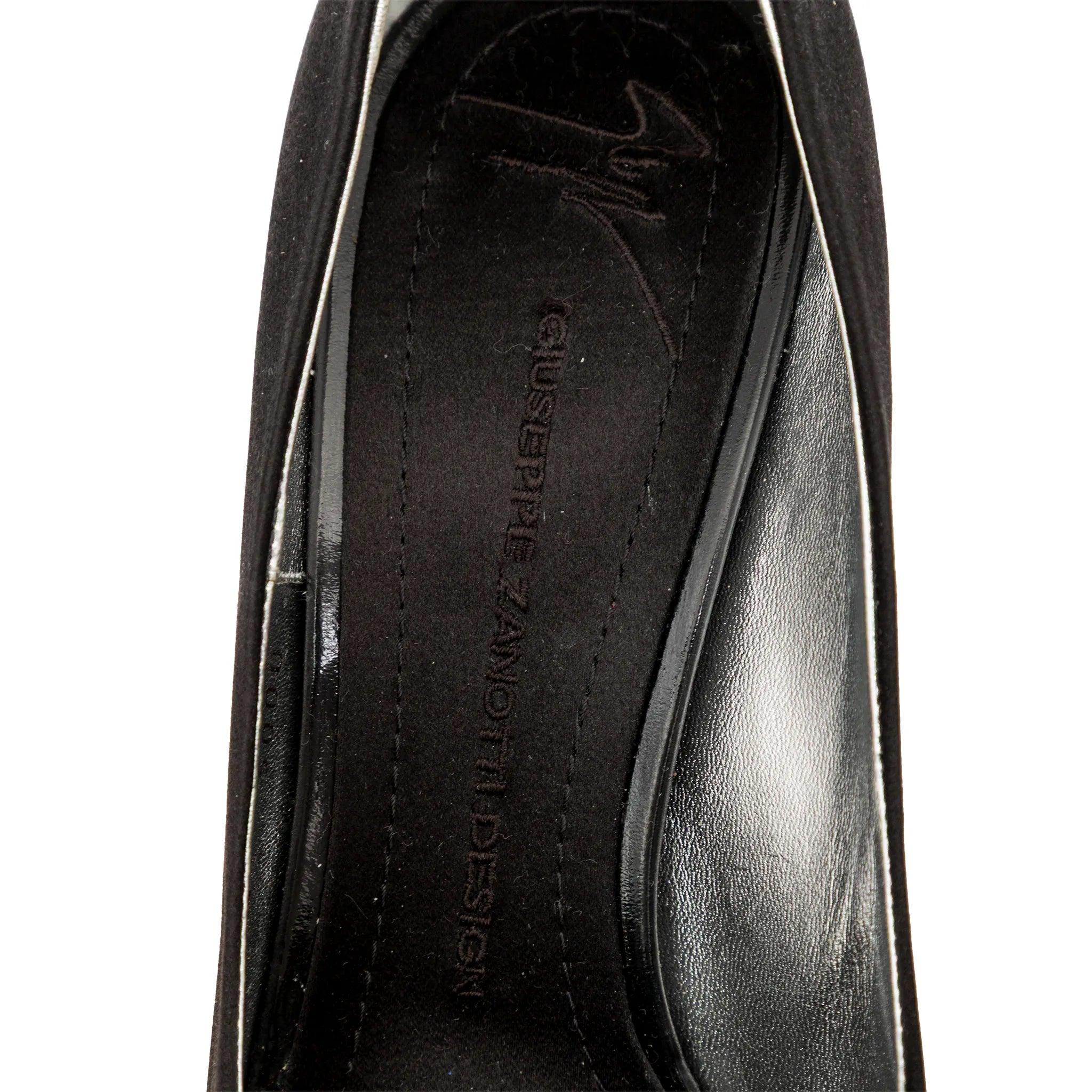 Giuseppe Zanotti Bombas de Satén Embellecedoras - '10s en venta 1