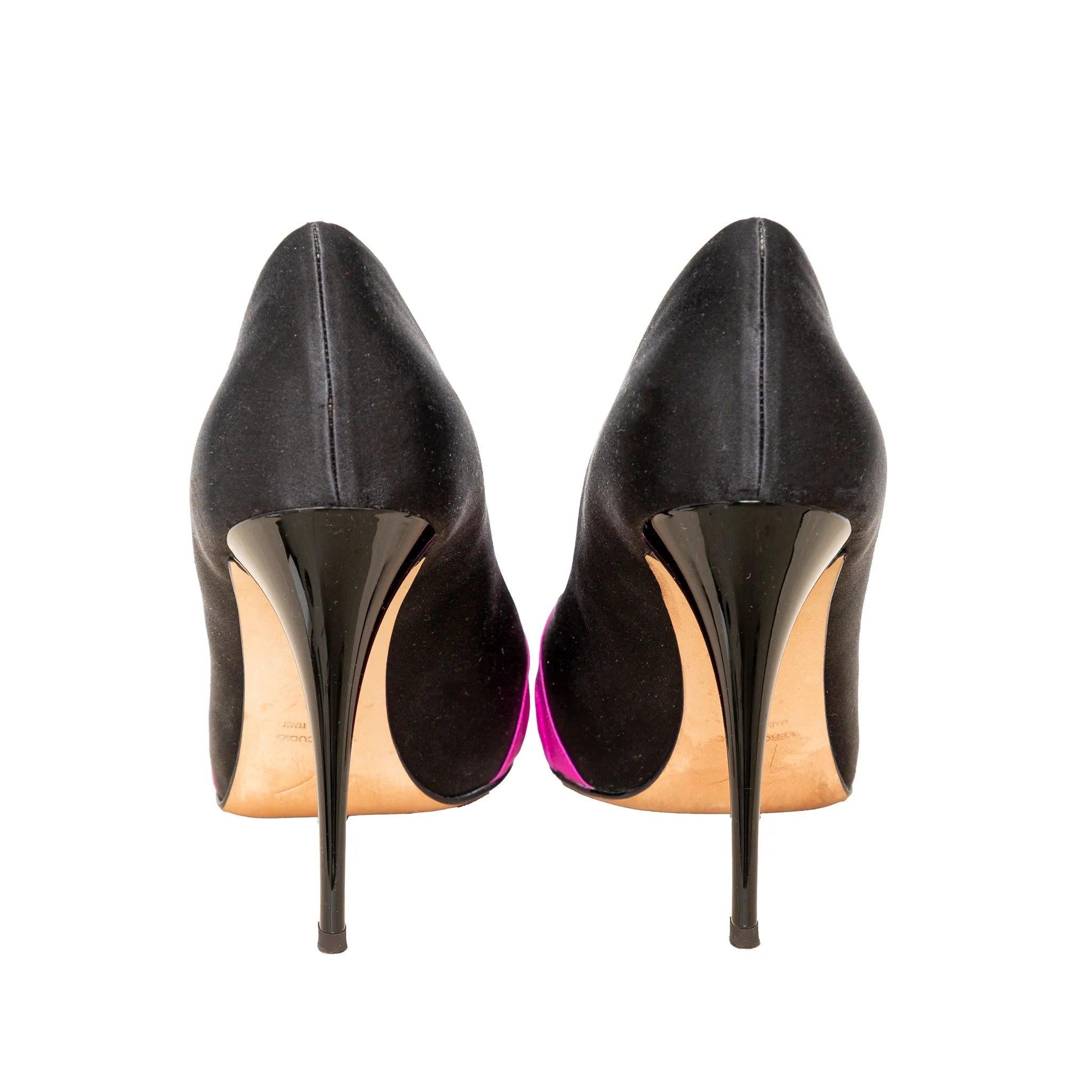 Giuseppe Zanotti Bombas de Satén Embellecedoras - '10s en venta 5