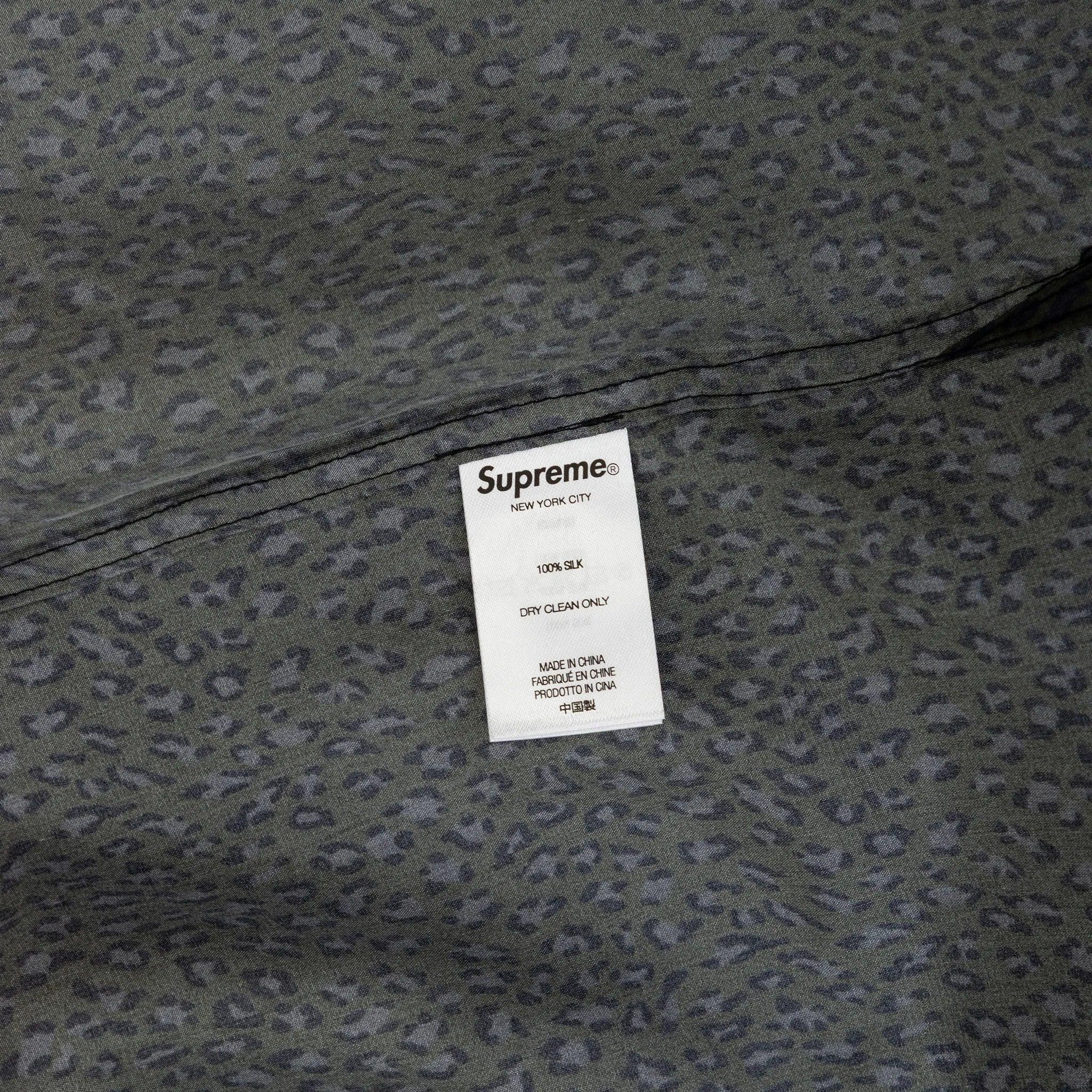 Camicia Supreme in seta leopardata - anni '20 in vendita 4