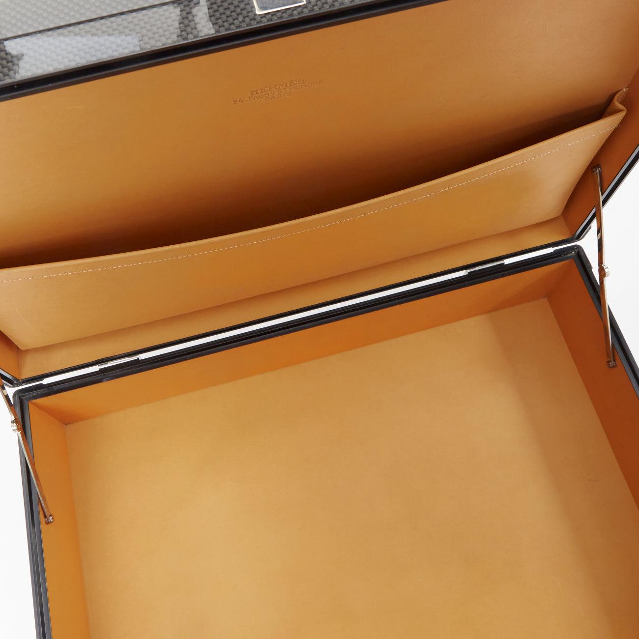 HERMES Espace PM Attache Case Edizione Limitata 500 cartella in fibra di carbonio grigia in vendita 8