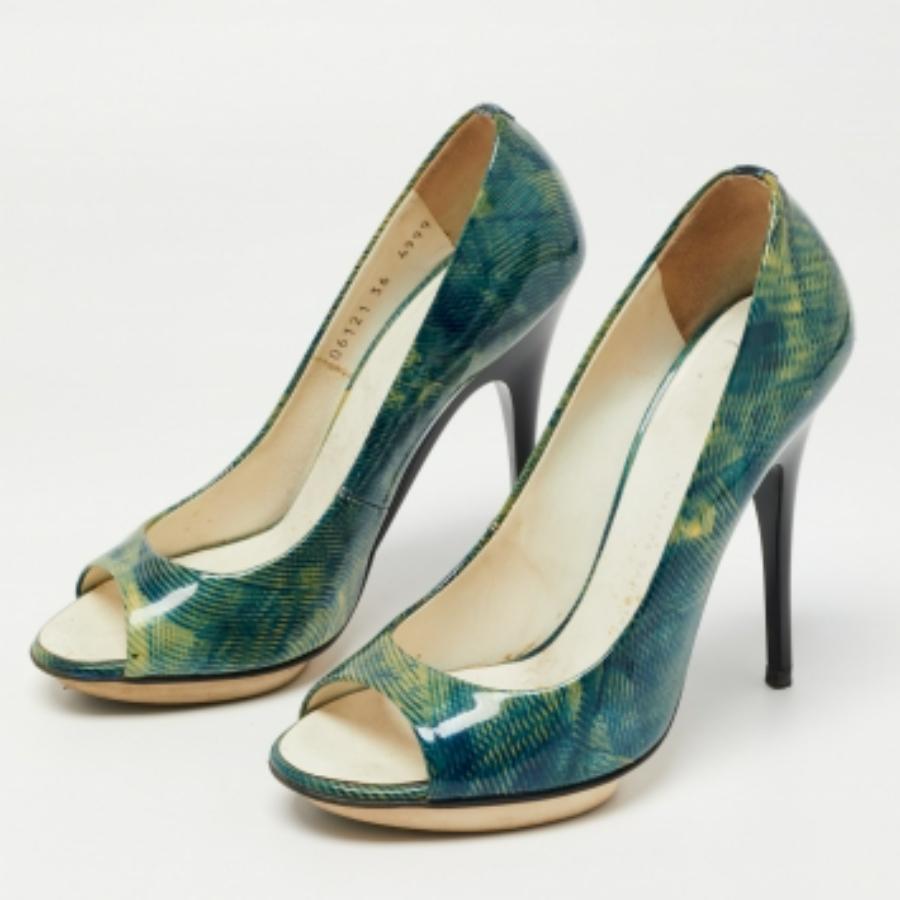 Giuseppe Zanotti escarpins à bout ouvert en cuir verni imprimé vert, taille 36 en vente 6