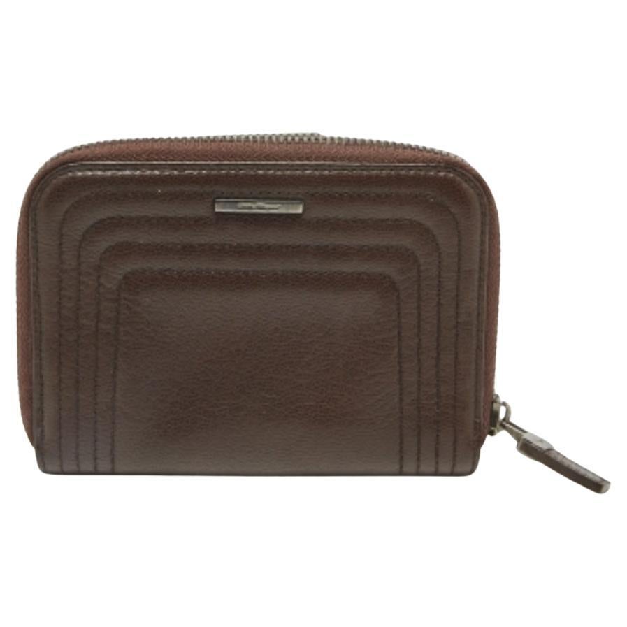 Salvatore Ferragamo Portefeuille compact en cuir brun foncé avec fermeture éclair