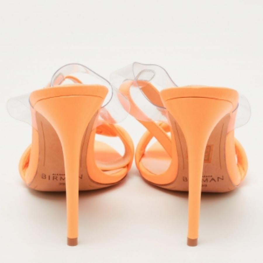 Alexandre Birman - Sandales à lanières à la cheville en cuir orange, taille 39 Excellent état - En vente à Dubai, Al Qouz 2