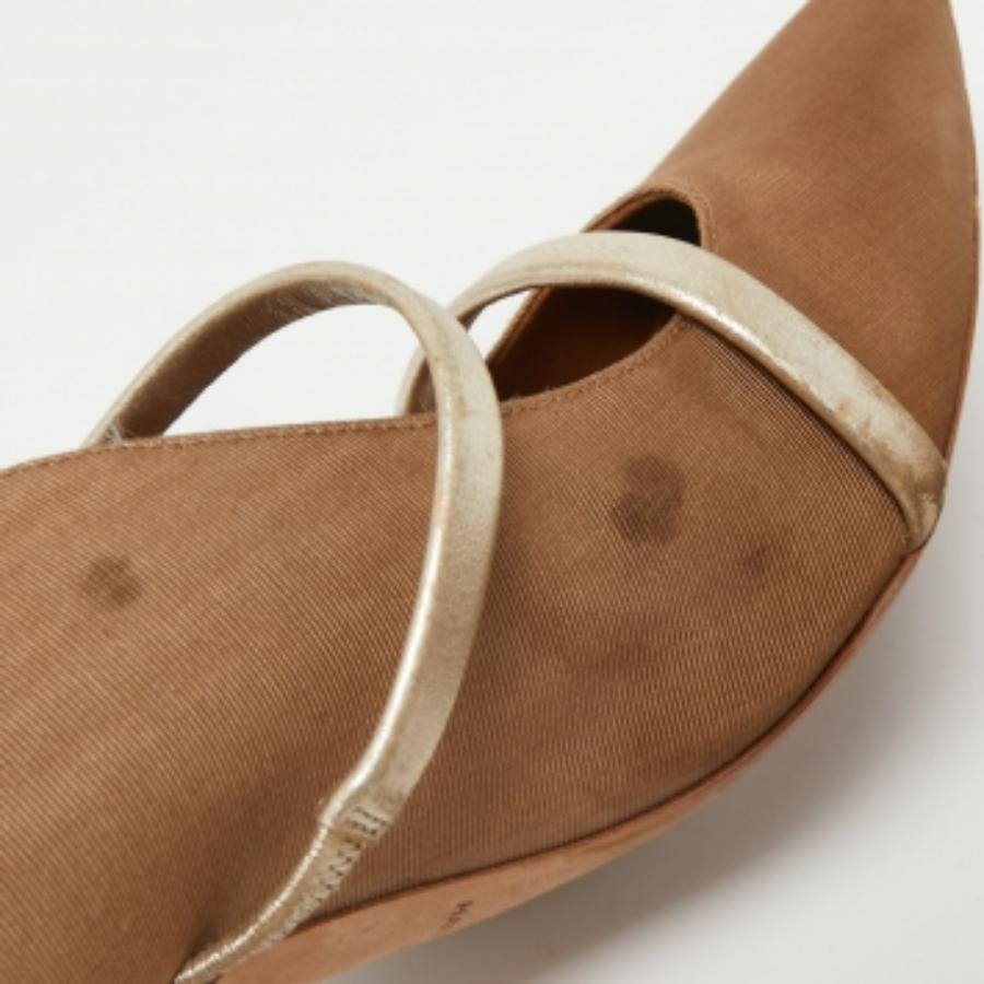 Malone Souliers Mules in tessuto e pelle marrone/oro taglia 38.5 in vendita 3