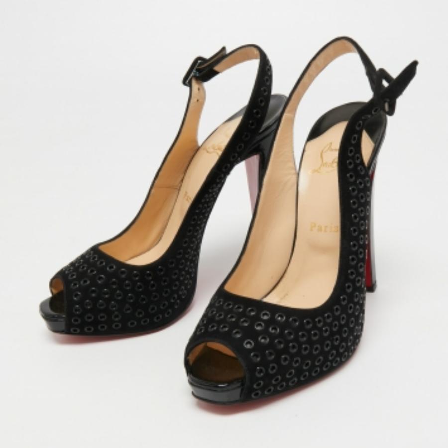 Christian Louboutin Aicha Slingback Pumps en daim noir Taille 41 en vente 3