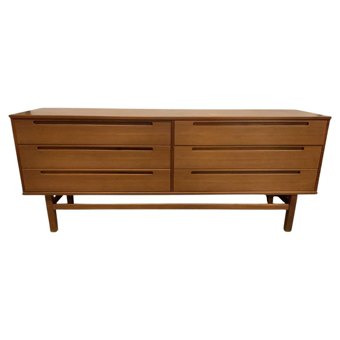 Comò danese moderno a 6 cassetti lungo e basso del metà secolo Nils Jonsson
