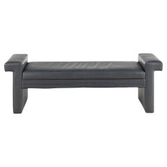 Banco postmoderno de cuero gris totalmente tapizado de cuero años 80