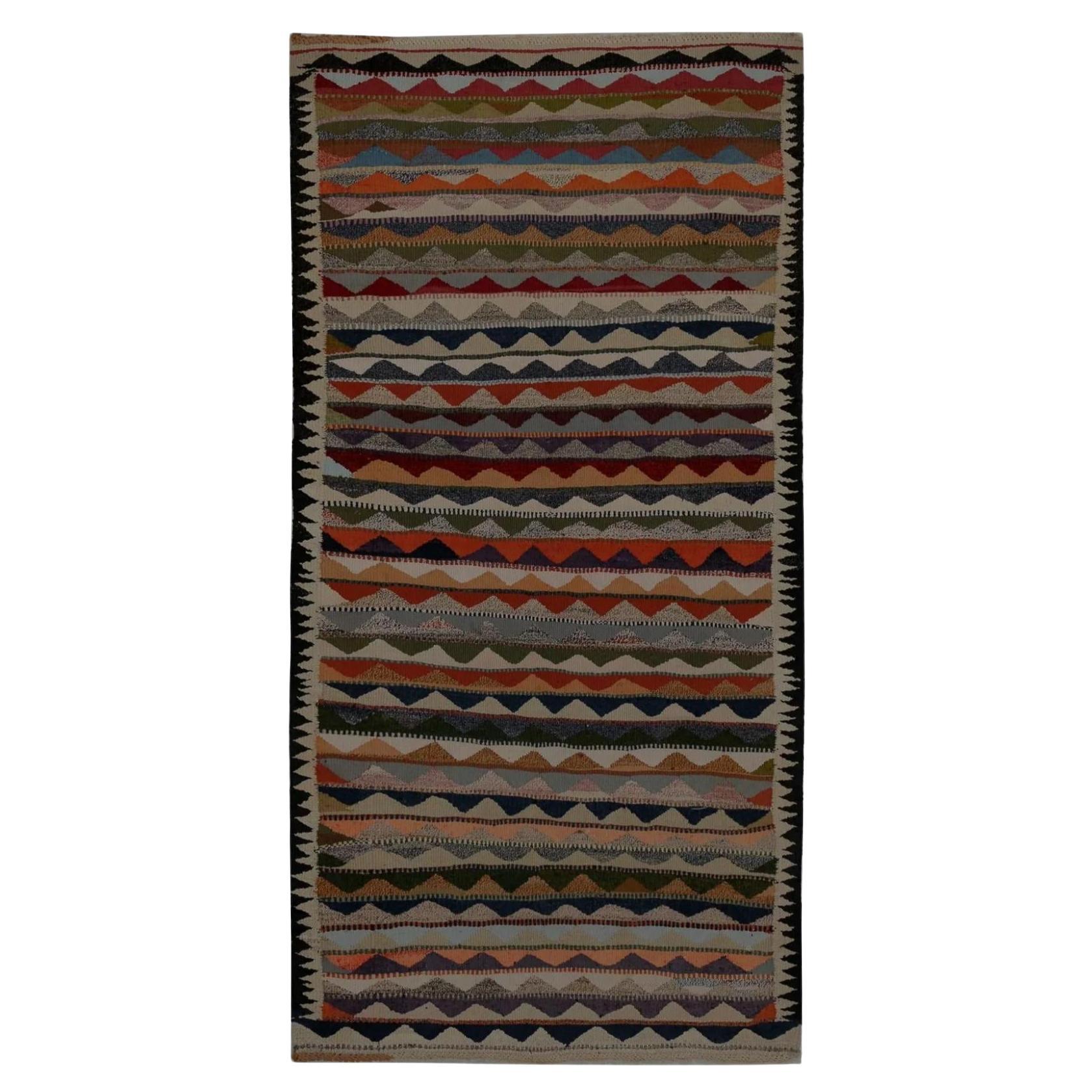 Turkey Kelim-Teppiche – Design – 99373