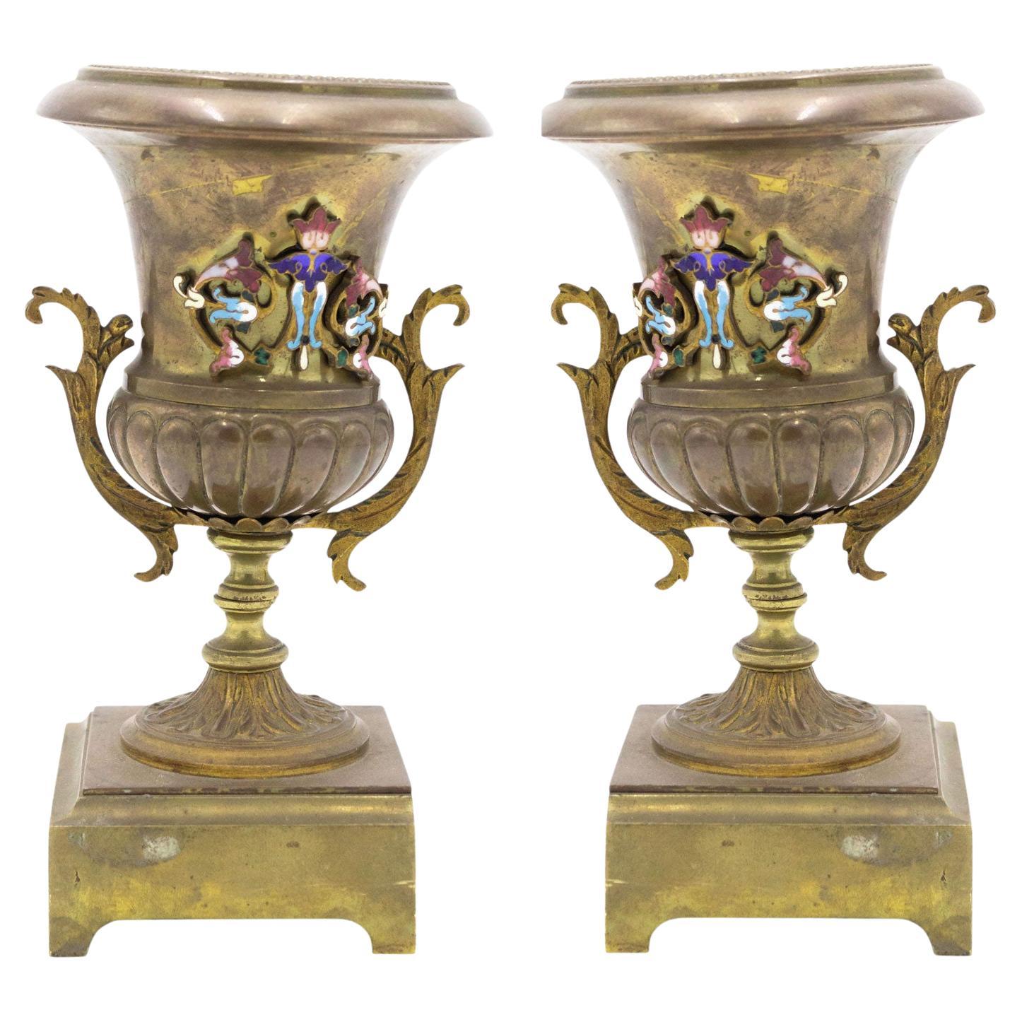 Coppia di urne francesi vittoriane in bronzo