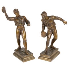 Paire de figurines de sport en bronze I.L.A.