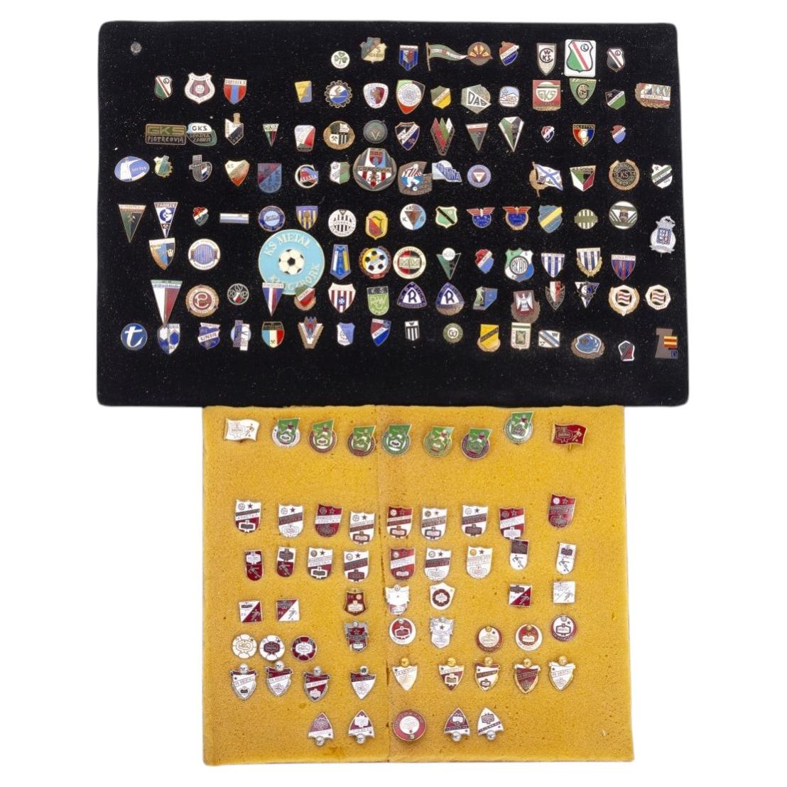 Sports collections - Collection of pins, emblems and badges - 160