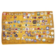 Sport-Sammlerstücke – Sammlung von Ansteckern, Emblemen und Abzeichen – 150