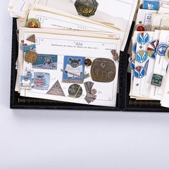 Sport-Sammlungen – Sammlung von Ansteckern, Emblemen und Abzeichen – 250