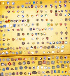 Sports collections - Collection of pins, emblems and badges - 400