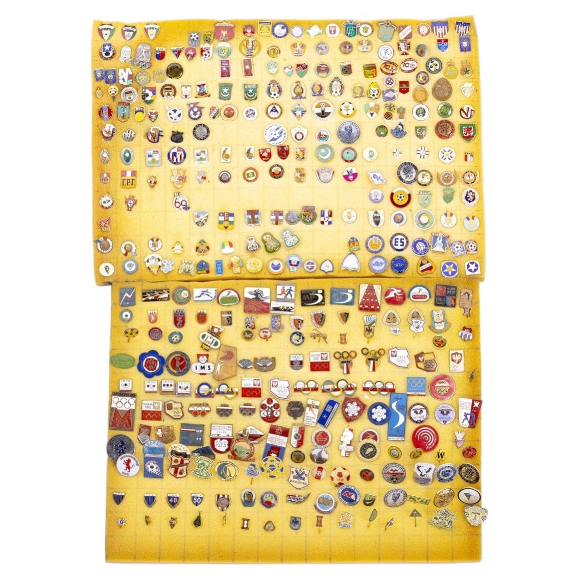 Sports collections - Collection of pins, emblems and badges - 375