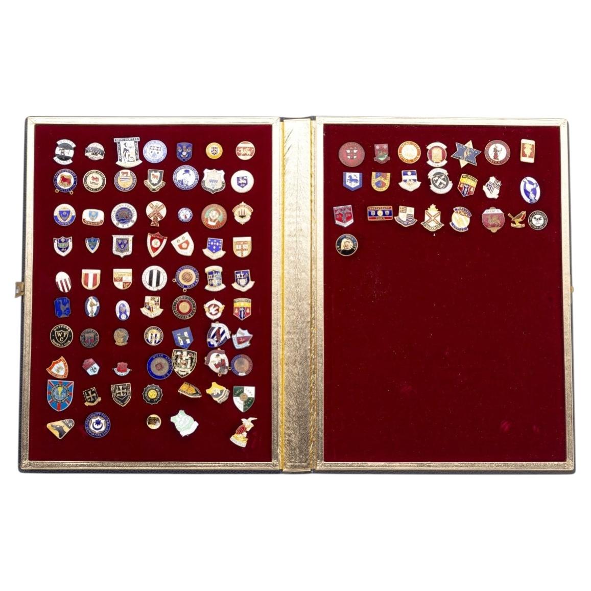 Sports collections - Collection of pins, emblems and badges - 80 For Sale