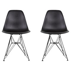 2015 Pair of Herman Miller Eames DSR Plastic Side / Dining Chairs w/ Eiffel Base