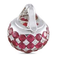 Pendientes colgantes de oro blanco de 18 quilates con diamantes y rubíes de 0,36 quilates MF06-080526