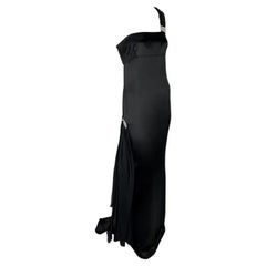 F/W 2007 Valentino Garavani Crystal Rhinestone Black Silk Single Shoulder Gown (Robe asymétrique en soie noire)