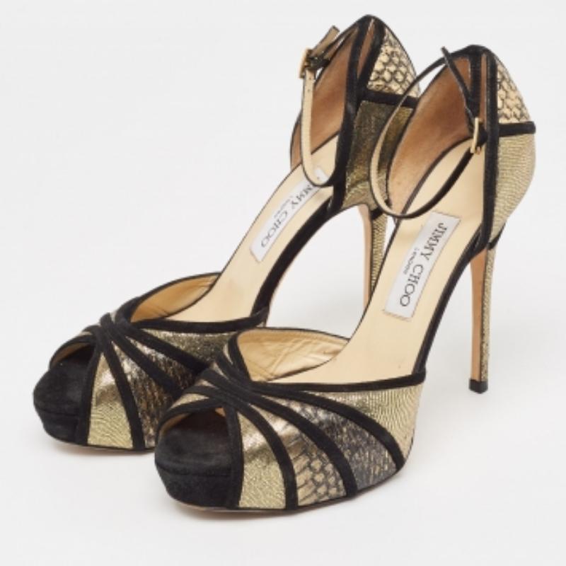 Wear these designer sandals to spruce up any outfit. They are versatile, chic, and can be easily styled. Made using quality materials, these sandals are well-built and long-lasting.