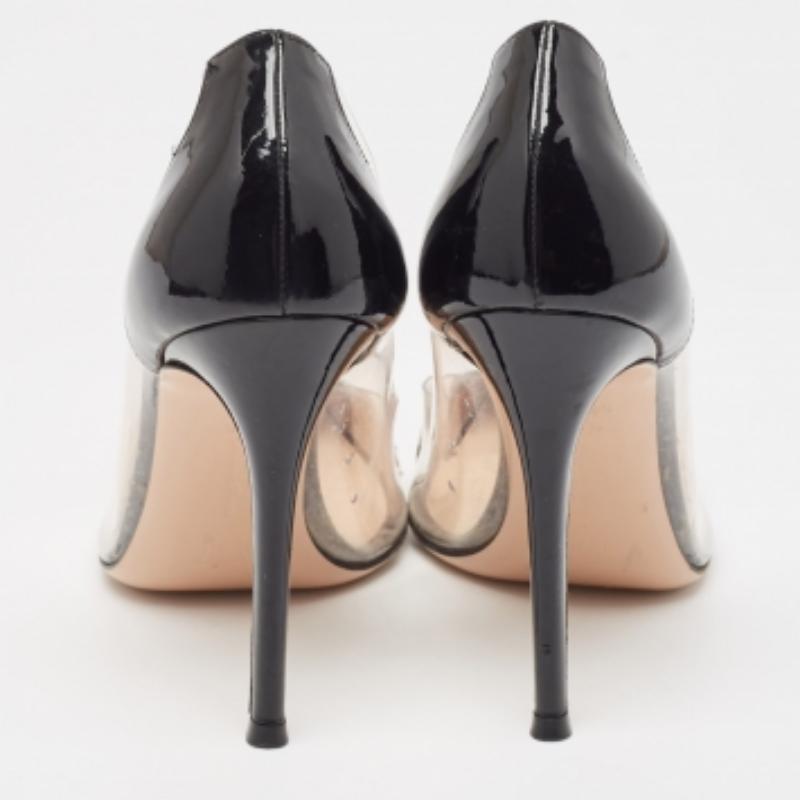 Gianvito Rossi Multicolor Python Leather and PVC Plexi Pumps Size 38 In Good Condition For Sale In Dubai, Al Qouz 2