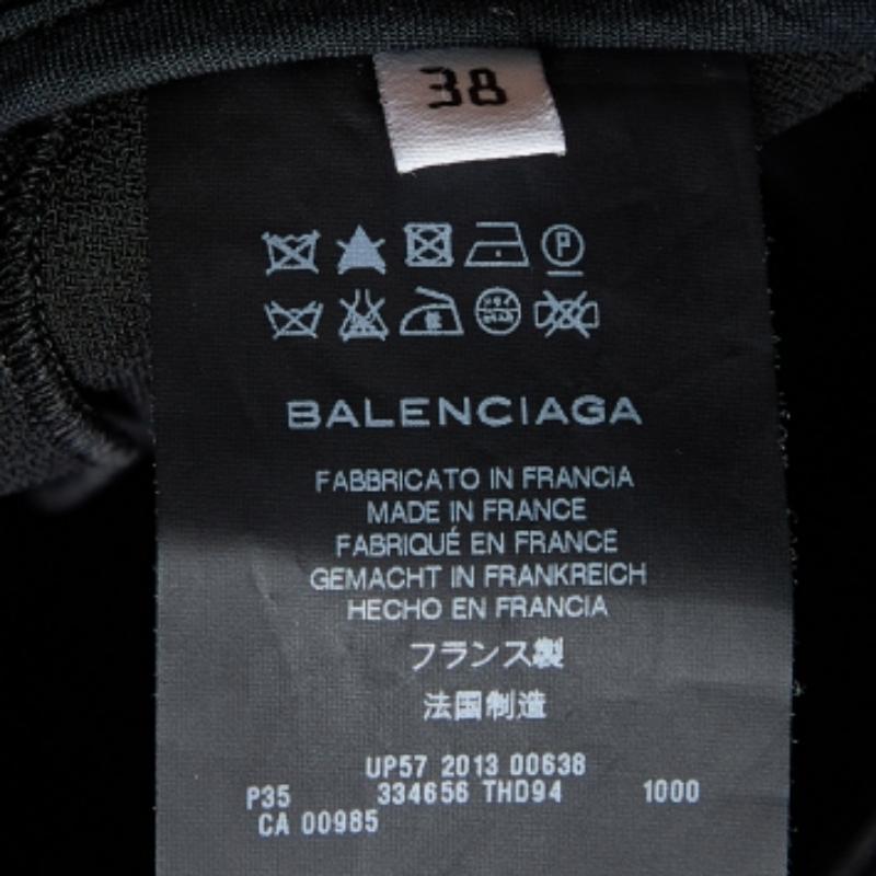 Balenciaga Pantaloni a vita alta in crêpe nero con dettaglio aletta M. I. In condizioni buone in vendita a Dubai, Al Qouz 2