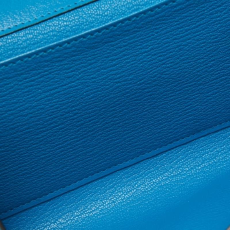Blu Clutch Hermès Bleu Zanzibar Chevre Mysore in pelle Medor 23 in vendita