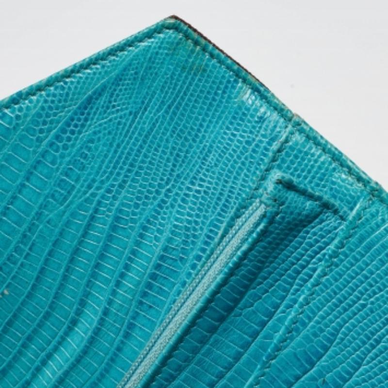 Portafoglio continentale Trifold di Etro in tela Coates e pelle di lucertola blu con motivo Paisley In condizioni buone in vendita a Dubai, Al Qouz 2