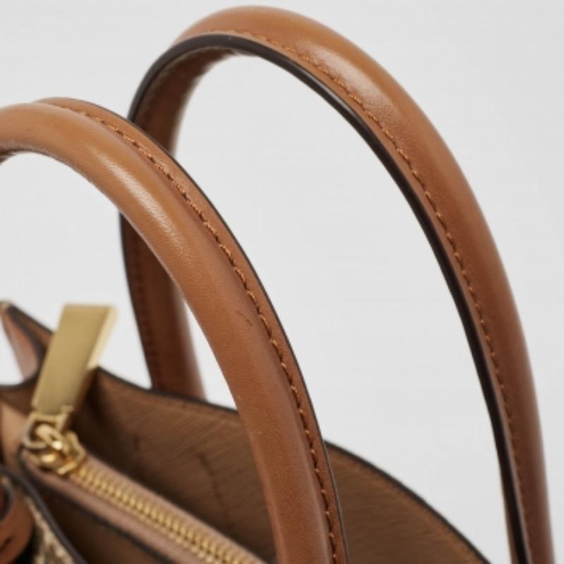 Michael Kors Mini Mercer Tote in pelle e tela Coates marrone/beige in vendita 3
