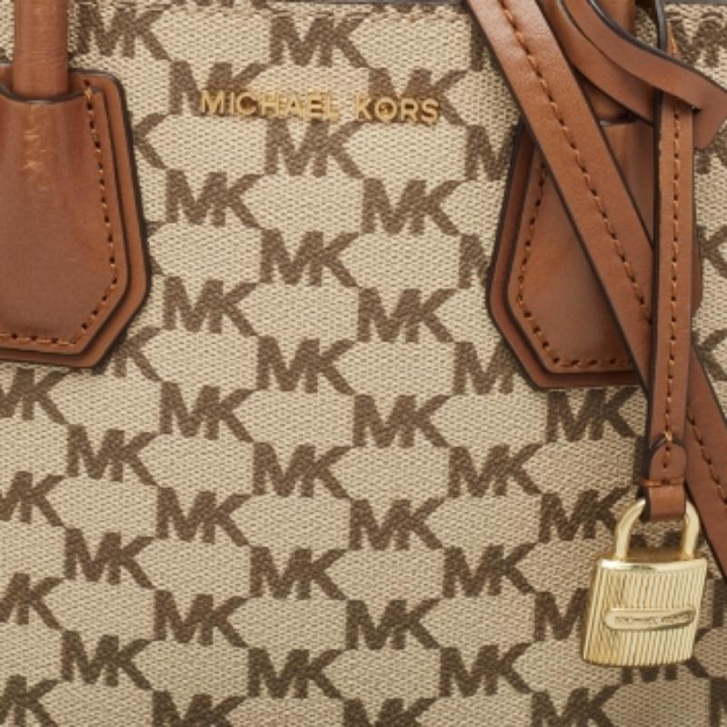 Michael Kors Mini Mercer Tote in pelle e tela Coates marrone/beige in vendita 1