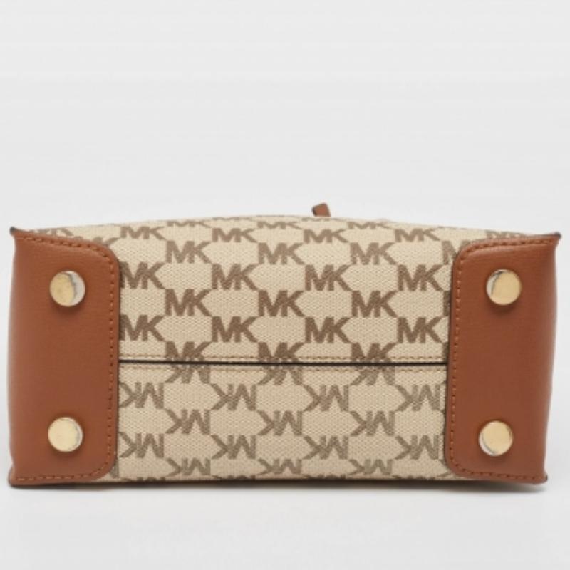 Michael Kors Mini Mercer Tote in pelle e tela Coates marrone/beige In condizioni buone in vendita a Dubai, Al Qouz 2
