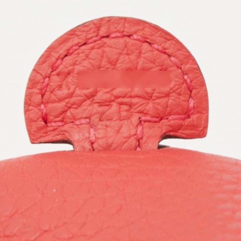 Hermes Rouge Pivoine Taurillon Clemence Leder Evelyne TPM Tasche (Orange) im Angebot