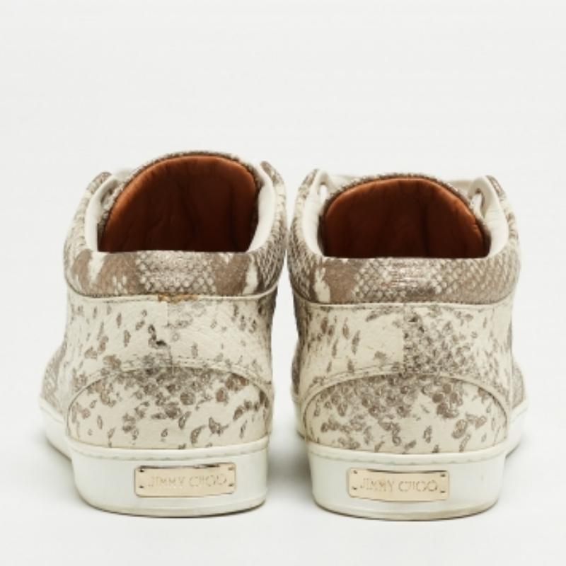 Jimmy Choo Metallic White Python Embossed Leather Low Top Sneakers Taglia 36 In condizioni ottime in vendita a Dubai, Al Qouz 2