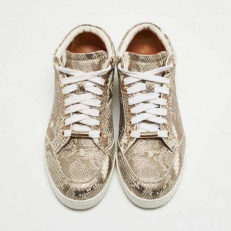 Jimmy Choo Metallic White Python Embossed Leather Low Top Sneakers Taglia 36 in vendita 1