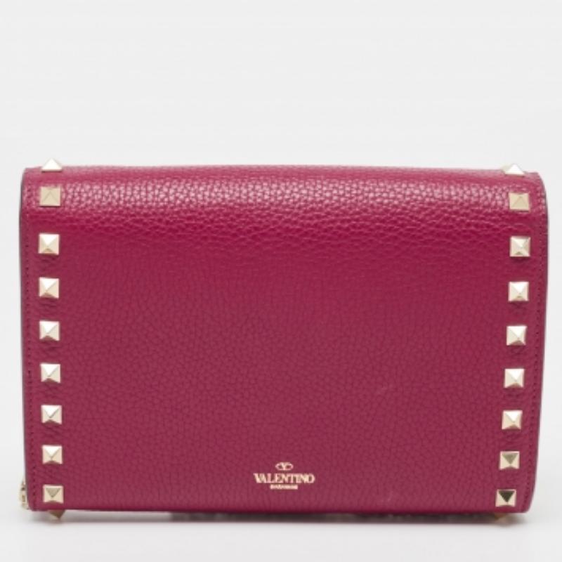 De las mujeres Valentino Cartera sobre Rockstud de piel rosa con cadena en venta