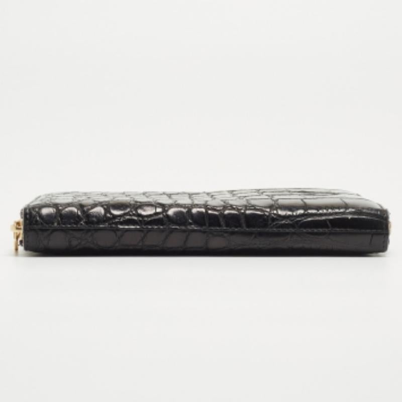 Yves Saint Laurent Schwarz Alligator Zip um Brieftasche im Angebot 6