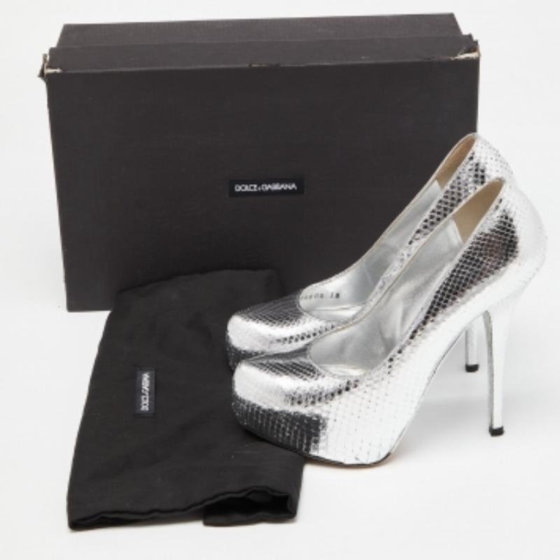 Make a chic style statement with these designer pumps. They showcase sturdy heels and durable soles, perfect for your fashionable outings!