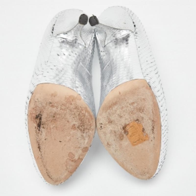 Dolce & Gabbana Silver Python Platform Pumps Size 38 For Sale 4