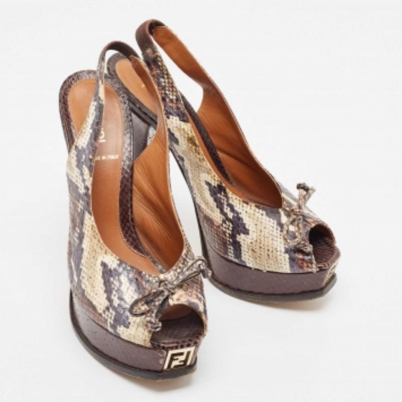Fendi Tricolor Python Bow Fendista Slingback Pumps Size 39.5 Gris en venta