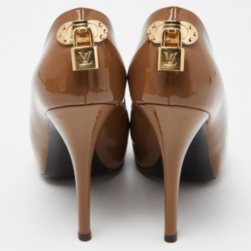 Louis Vuitton charol marrón ¡Oh, de verdad!  Bombas Talla 37 en venta 2