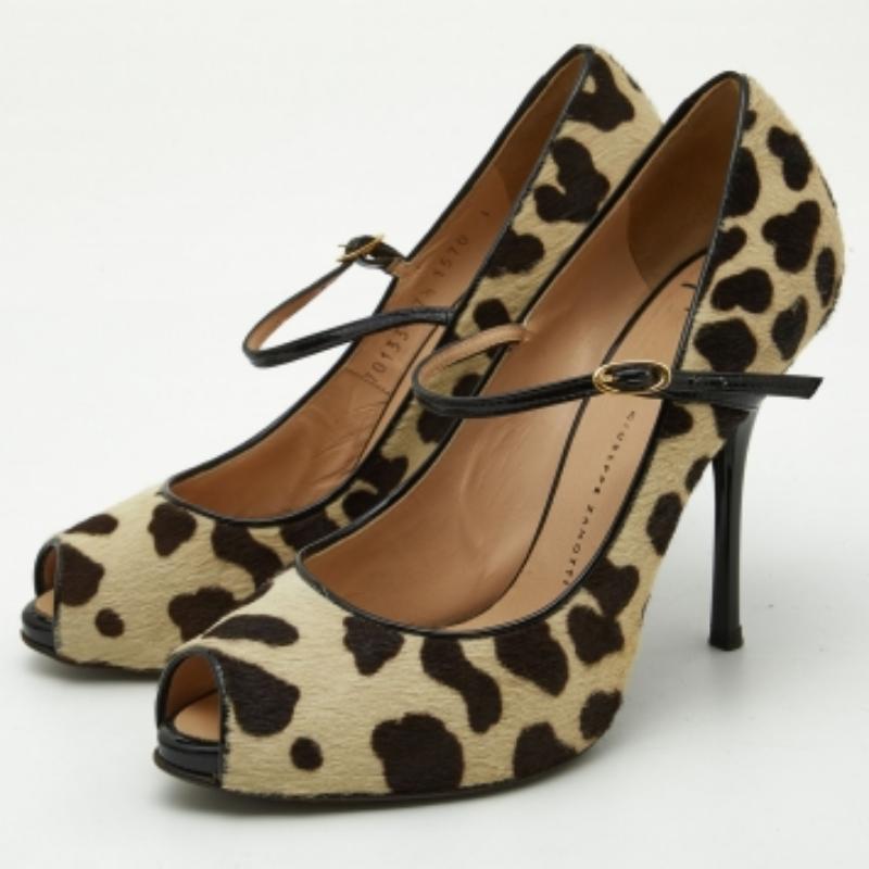 Giuseppe Zanotti Escarpins Peep Toe en cuir et poils de veau imprimé léopard Taille 37.5 en vente 4