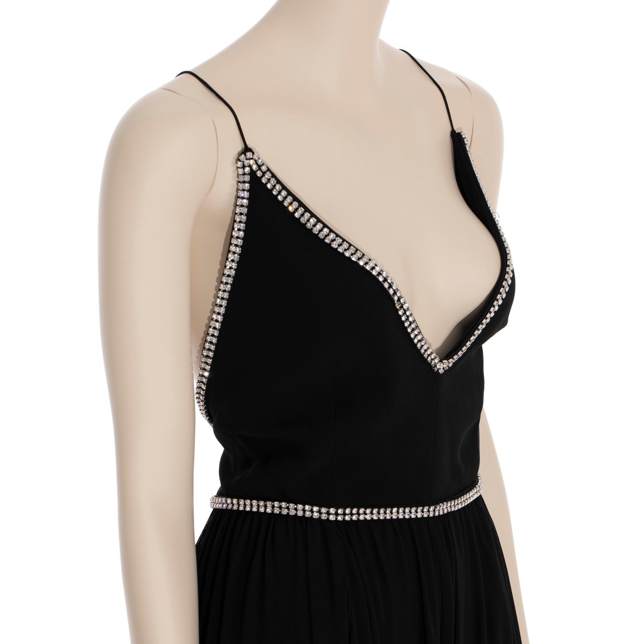 Saint Laurent Schwarzes Abendkleid mit Kristalldetails 38 FR im Angebot 1